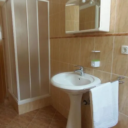 In With Sea View, Balcony, Air Conditioning, Wifi 4623-7 *