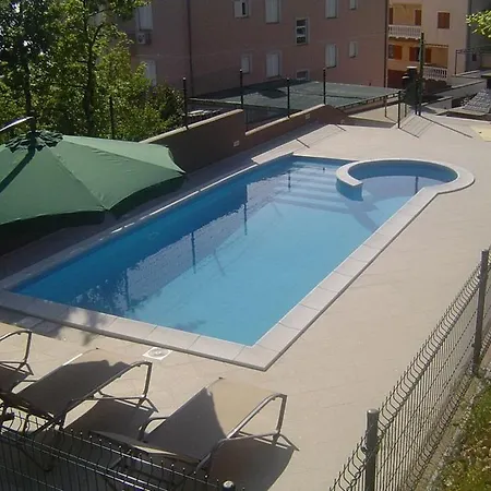 Apartment In With Sea View, Balcony, Air Conditioning, Wifi 4623-7