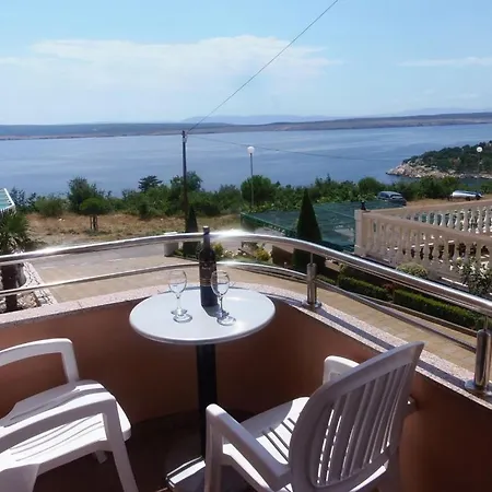 In With Sea View, Balcony, Air Conditioning, Wifi 4623-7