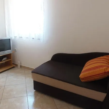 In With Sea View, Balcony, Air Conditioning, Wifi 4623-7 *