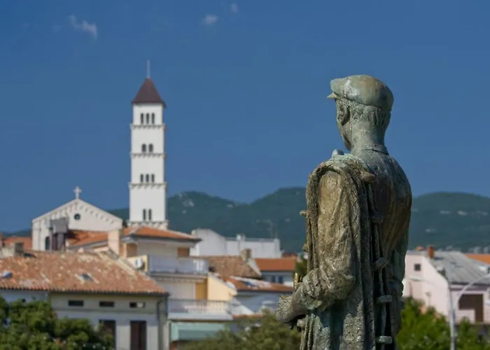 Apartamento In With Sea View, Balcony, Air Conditioning, Wifi 4623-7 Dramalj